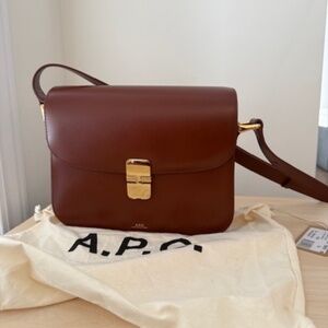 APC Grace Bag - Larger version
